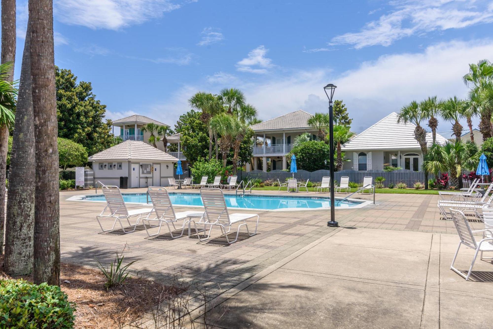 Holiday home Emerald Palace S 10 Black Coral Cove