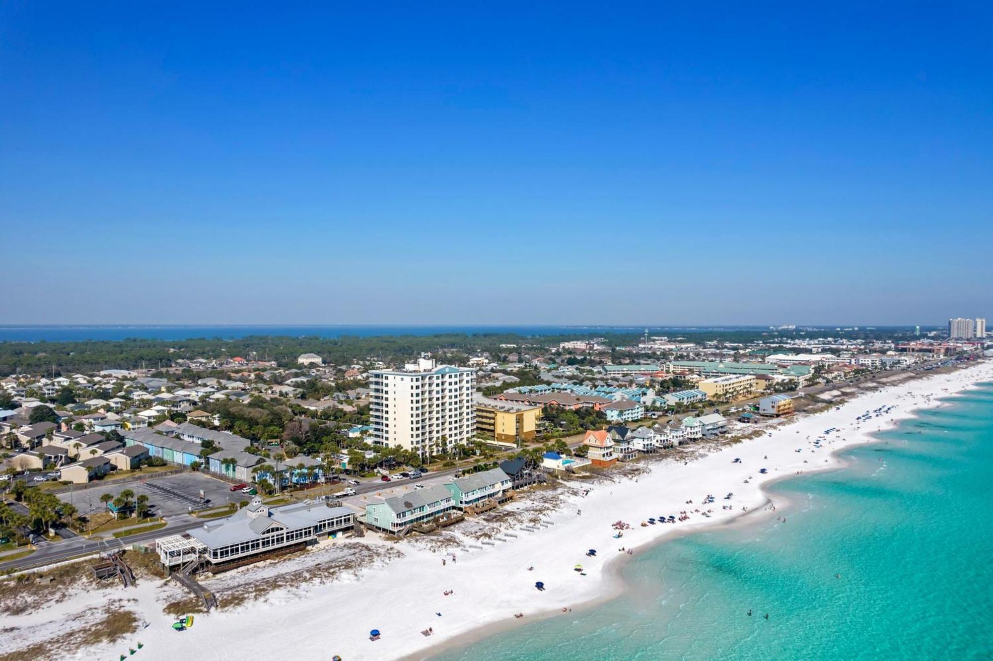 Emerald Palace S 10 Black Coral Cove Destin