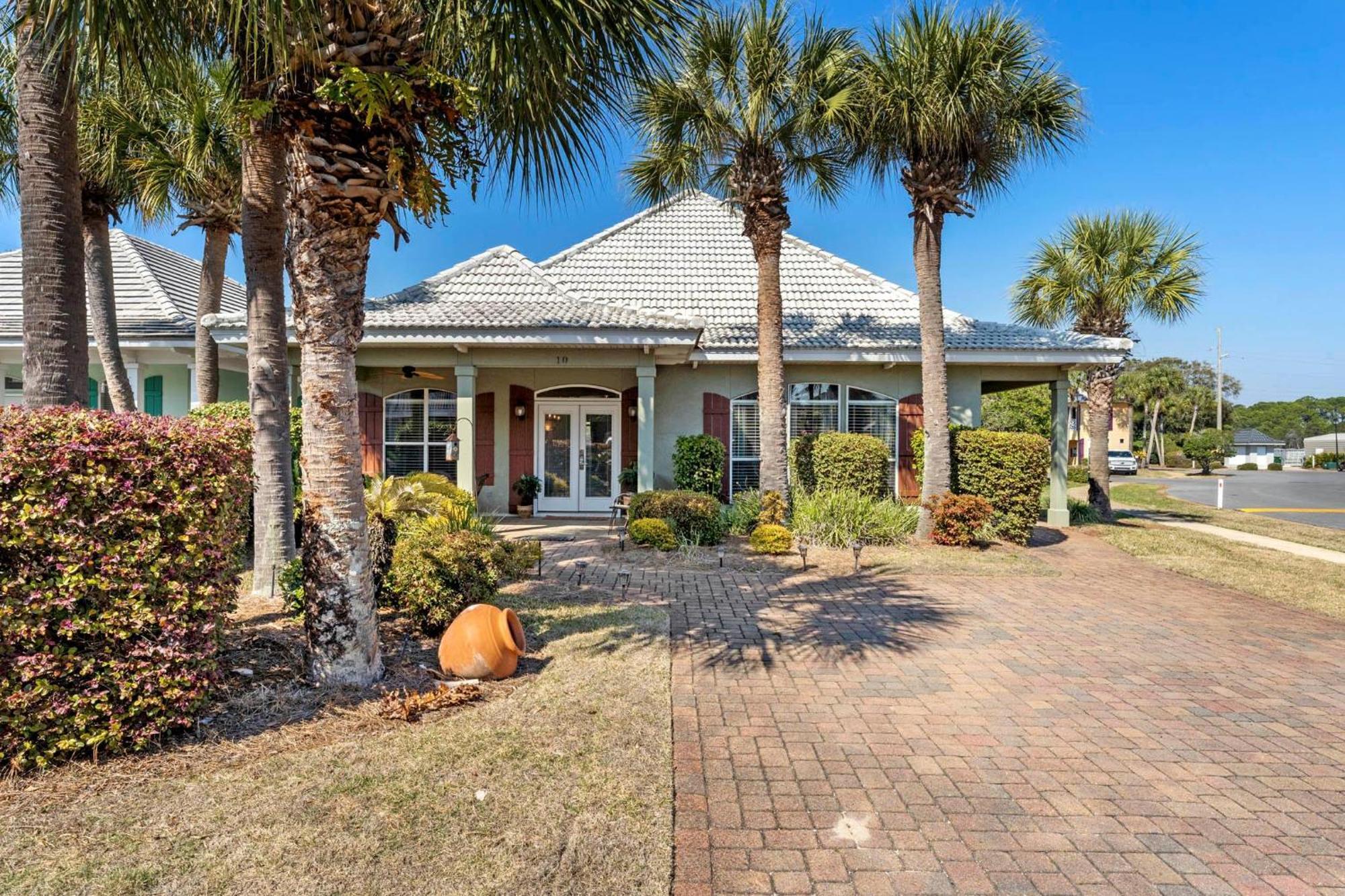 Emerald Palace S 10 Black Coral Cove Holiday home Destin