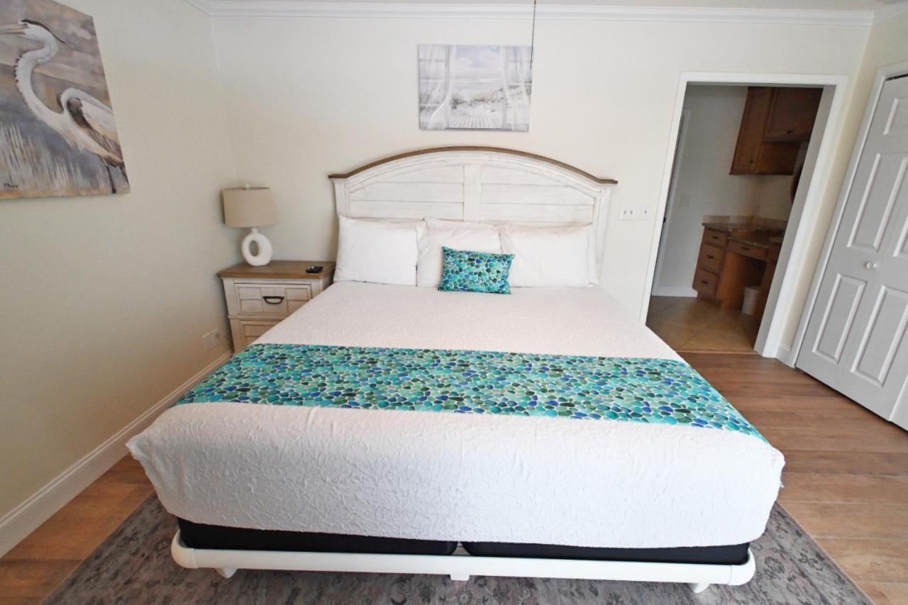 Sandpiper Cove Unit 2080 Two Bedroom Retreat *