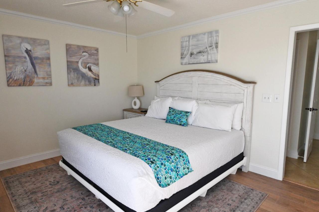 Sandpiper Cove Unit 2080 Two Bedroom Retreat