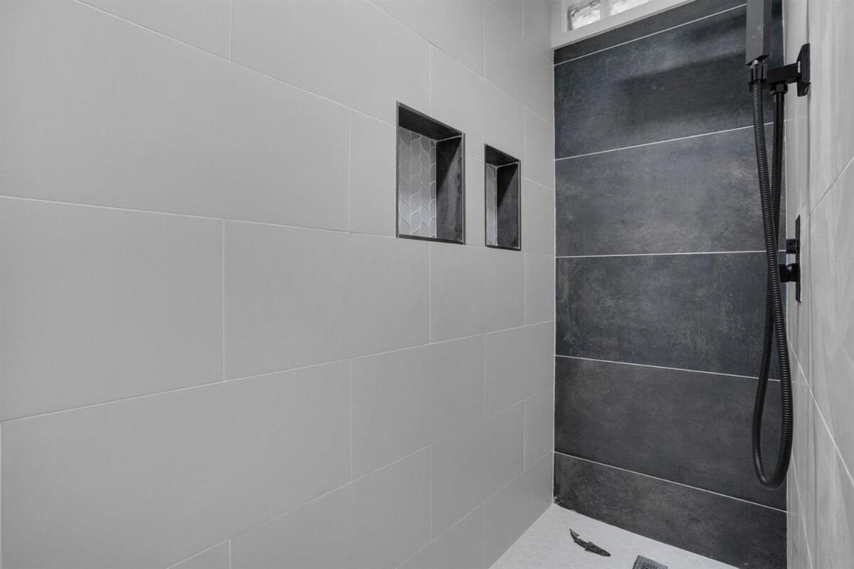 Apartment Crescent 217