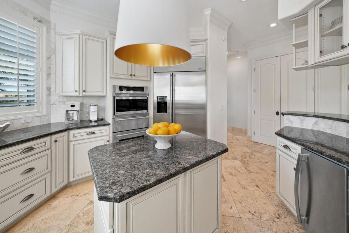 Holiday home Decked Out Is The One Want Gulf Front Views 4 Less