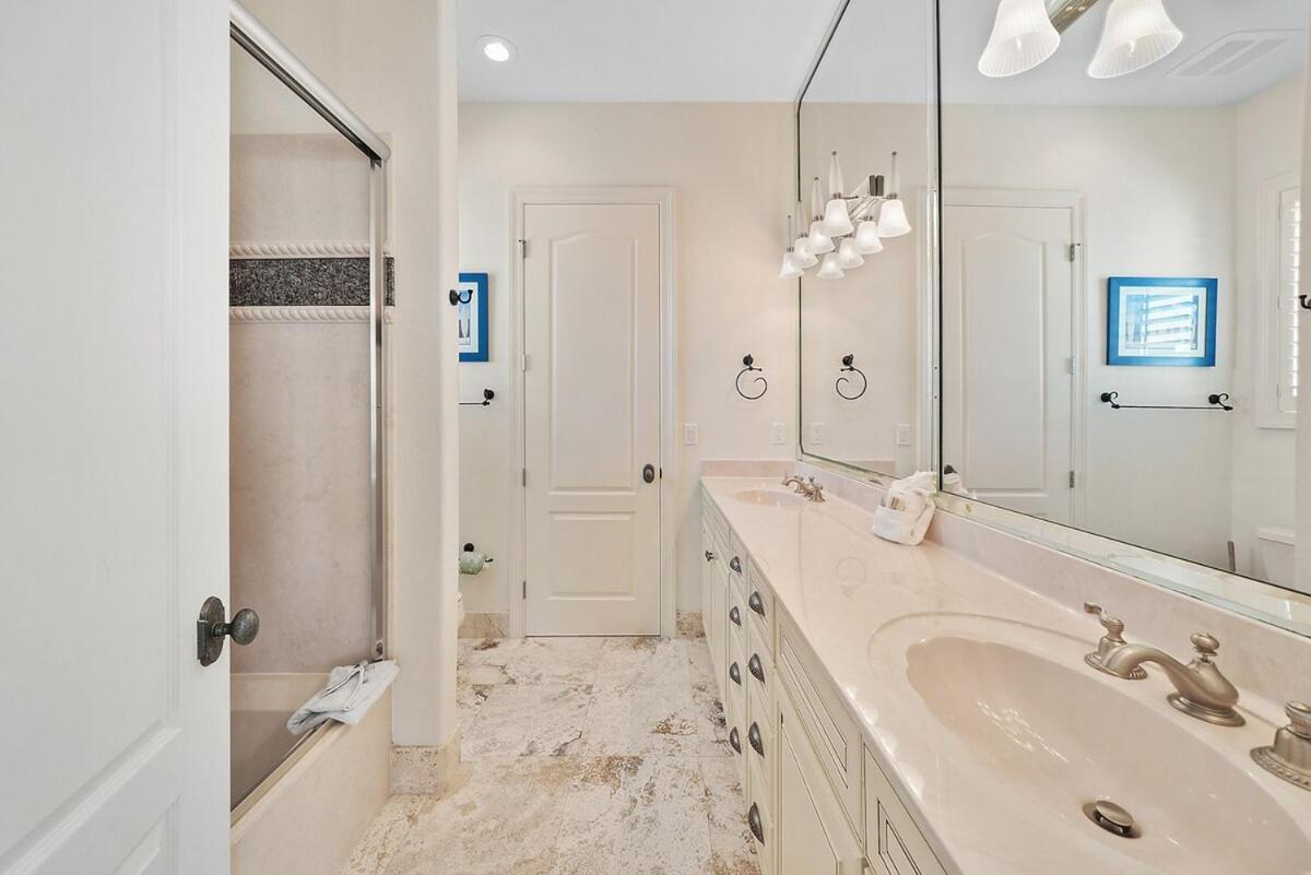Decked Out Is The One Want Gulf Front Views 4 Less * Destin
