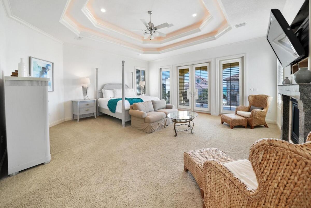 Holiday home Decked Out Is The One Want Gulf Front Views 4 Less