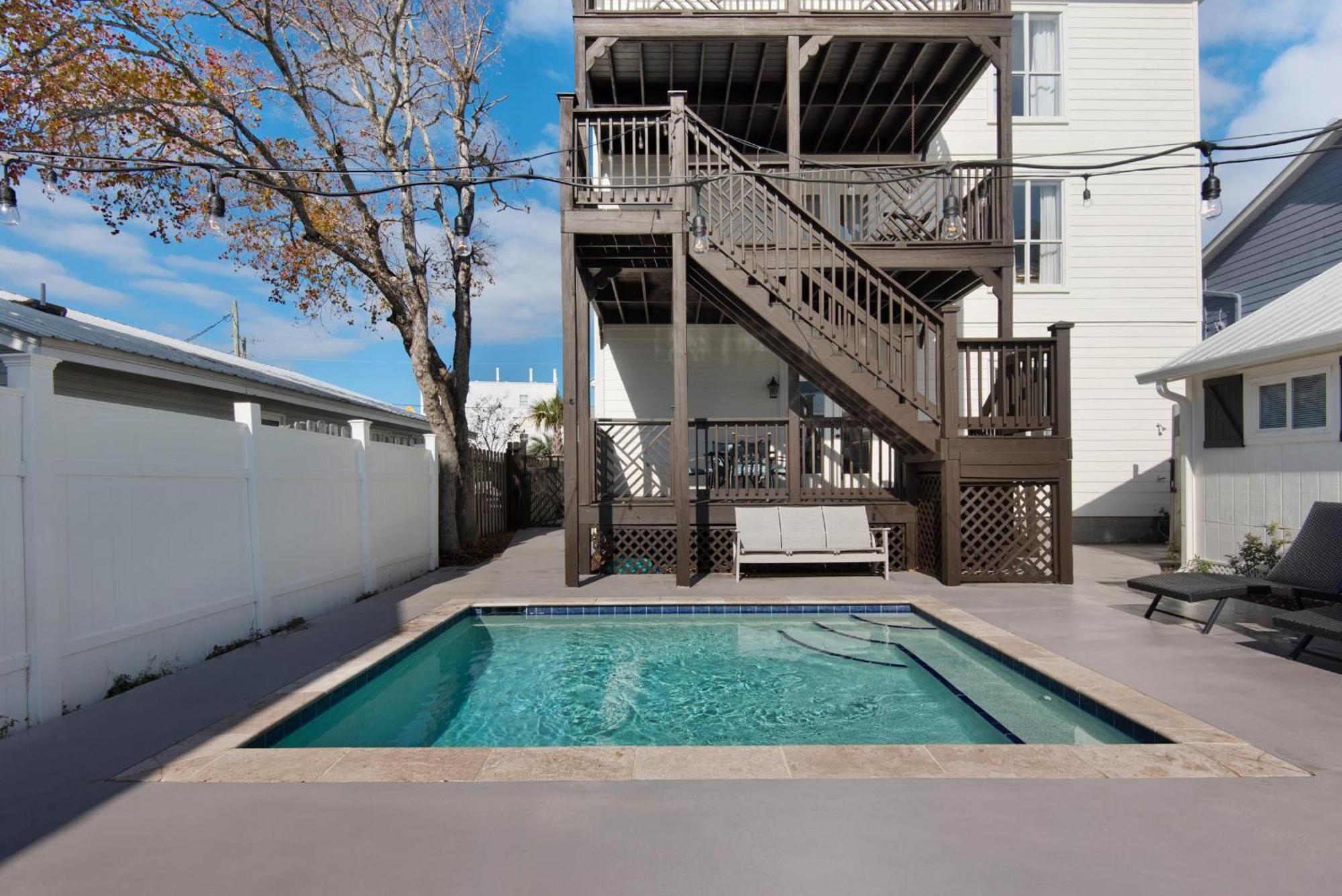 Walking On Sunshine Holiday home Destin