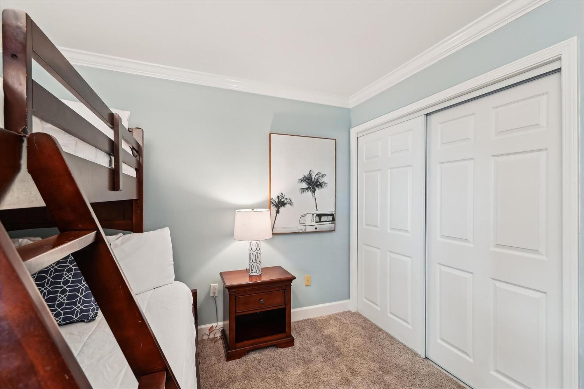 Apartment Inlet Reef 301- By Isle