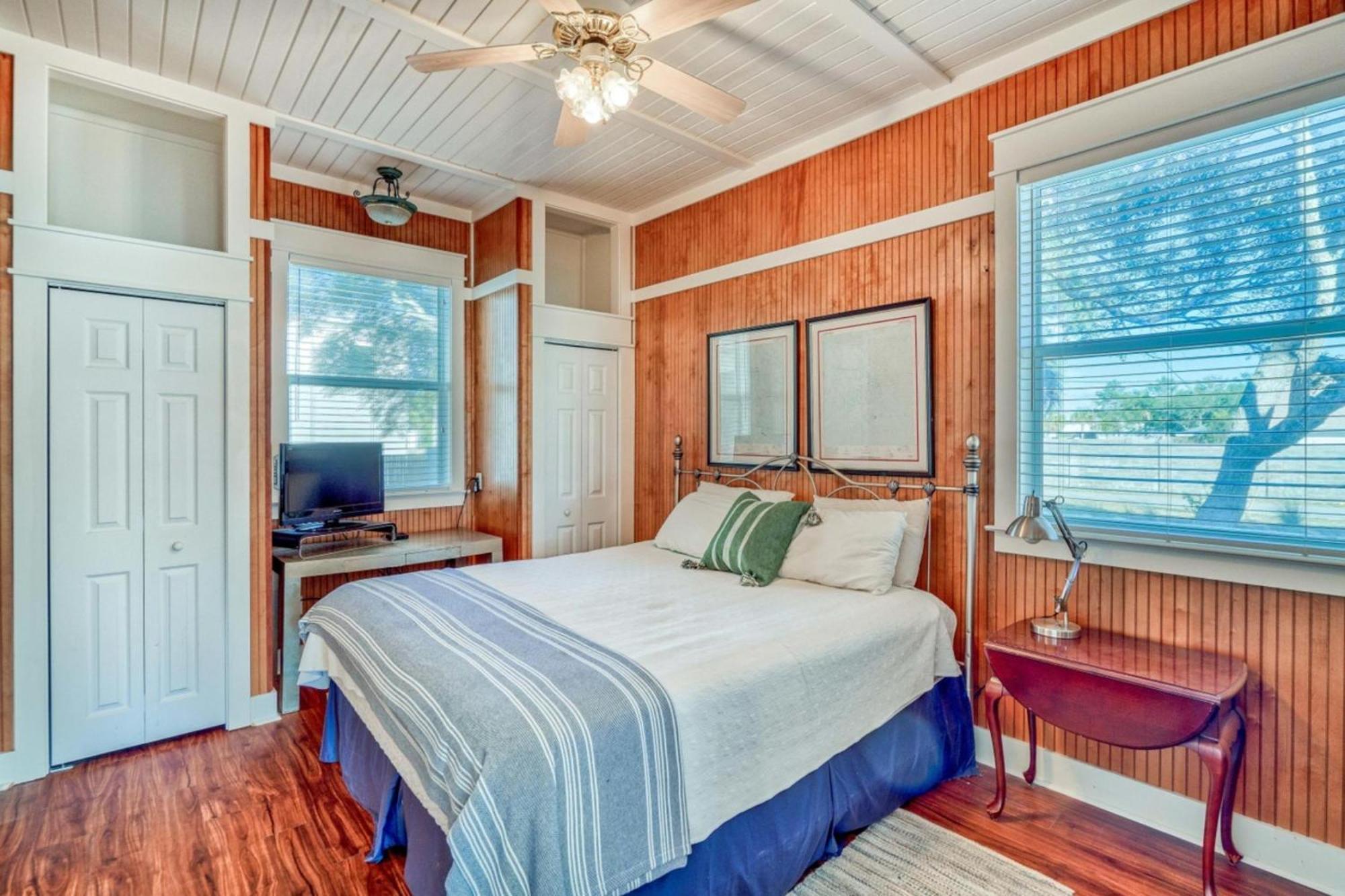 Holiday home House - Southern Comfort By Panhandle Getaways