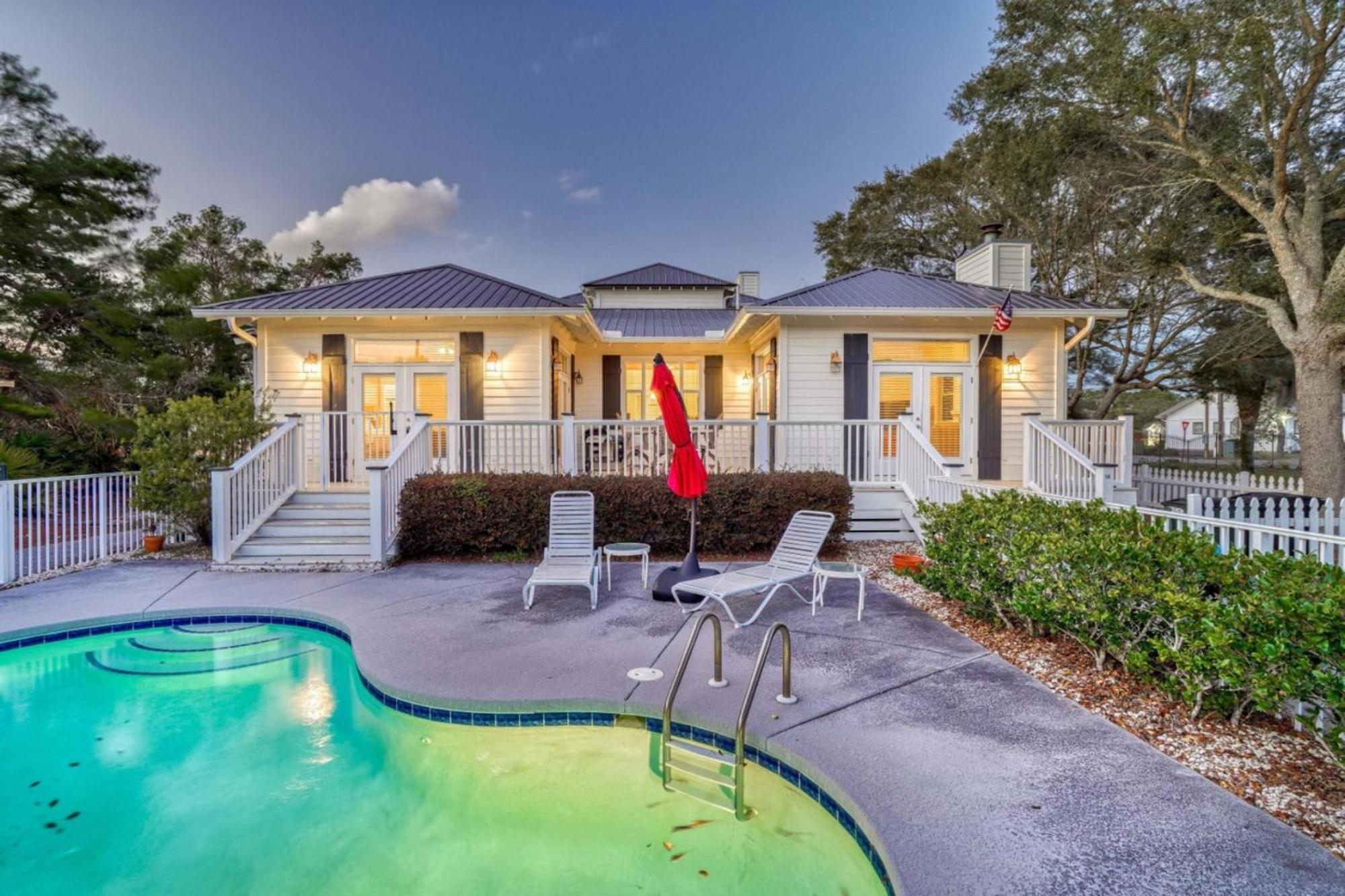 House - Southern Comfort By Panhandle Getaways Holiday home