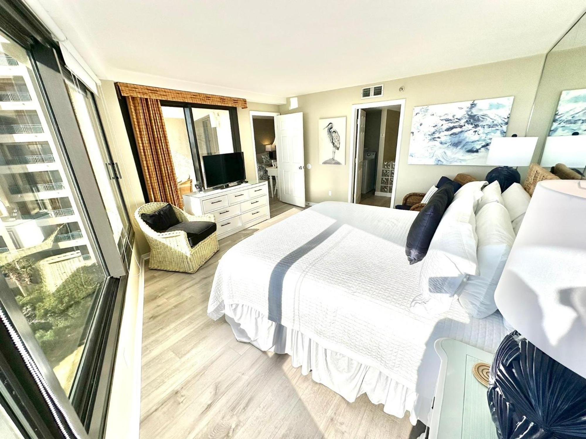 4071 Beachside One *