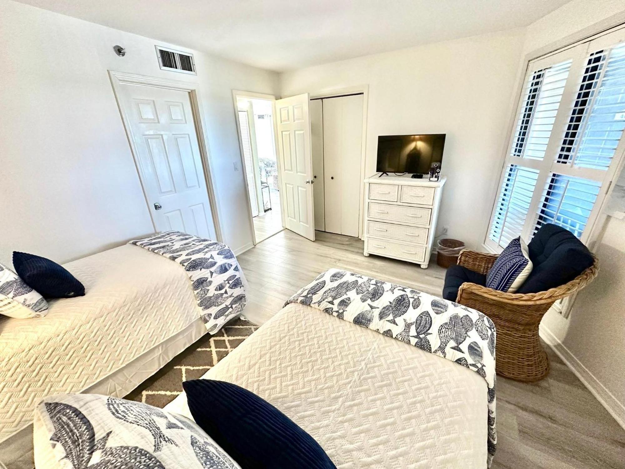 4071 Beachside One Holiday home