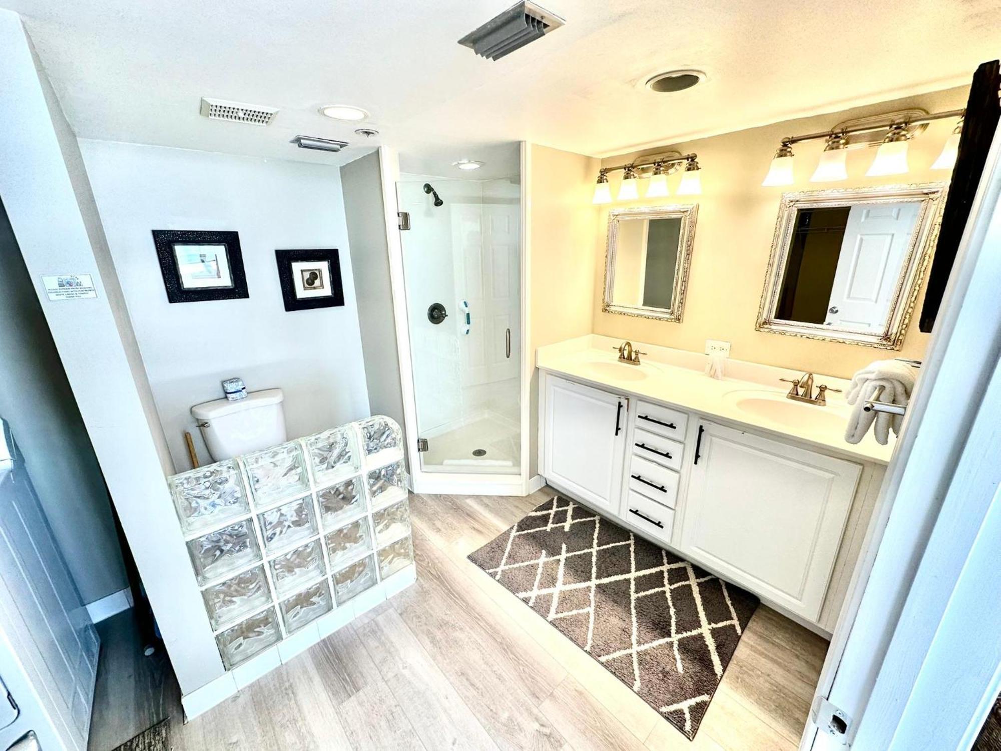 4071 Beachside One *