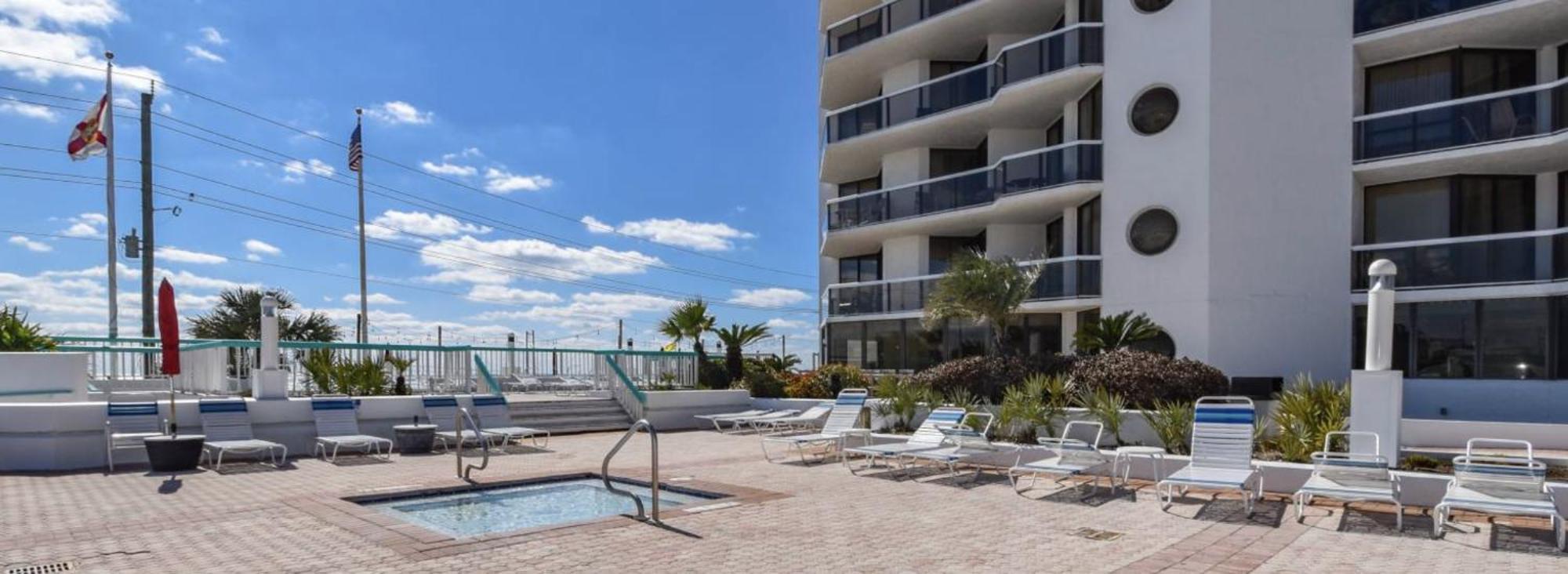 Available For Season! Sunshine In The Sky At Surfside 607 Holiday home Destin