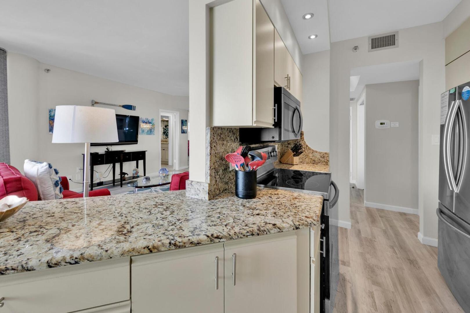 Holiday home Available For Season! Sunshine In The Sky At Surfside 607