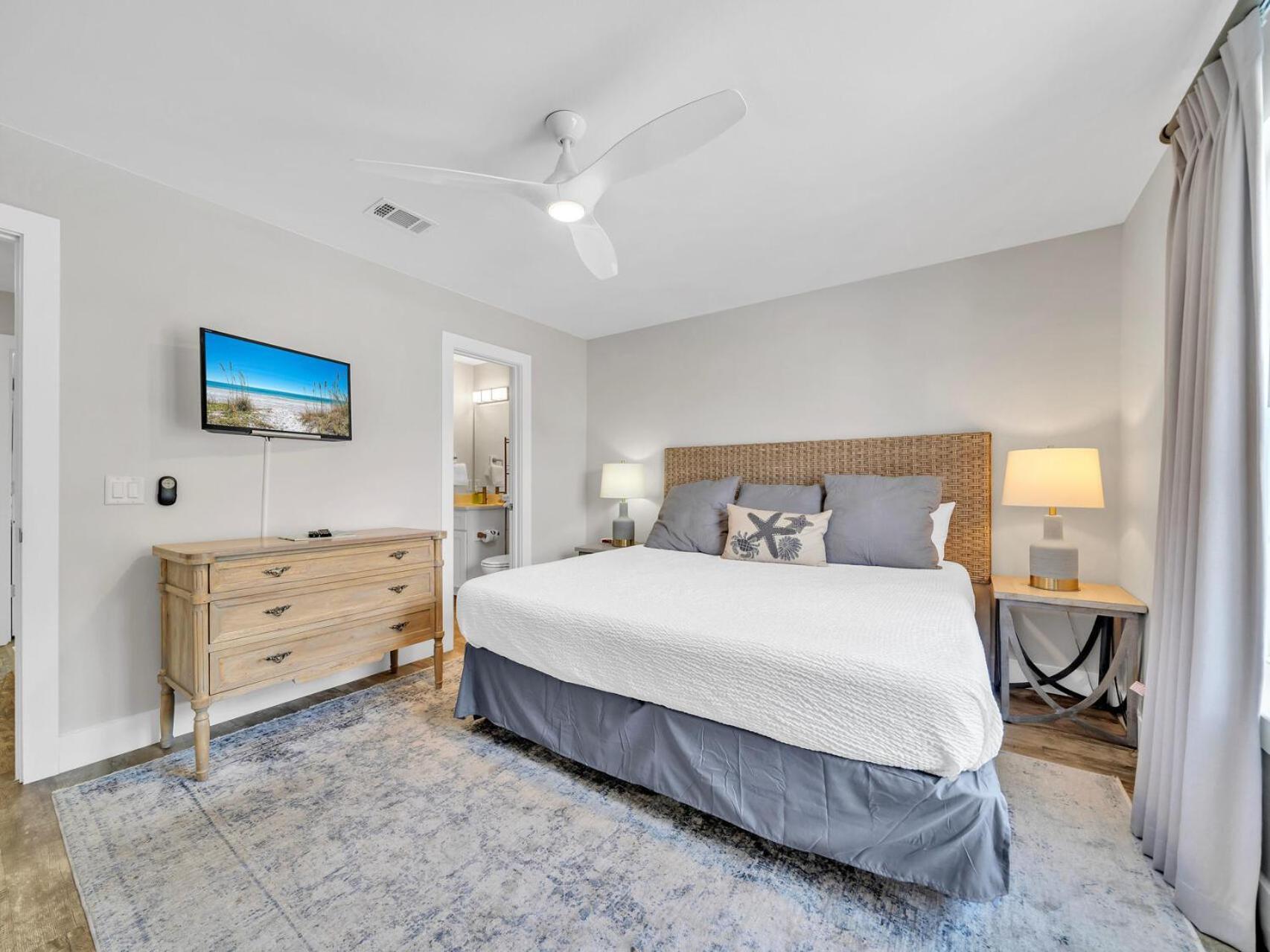 Available For Season! Pinkie Preferred - Spf 98 At Miramar Apartment *