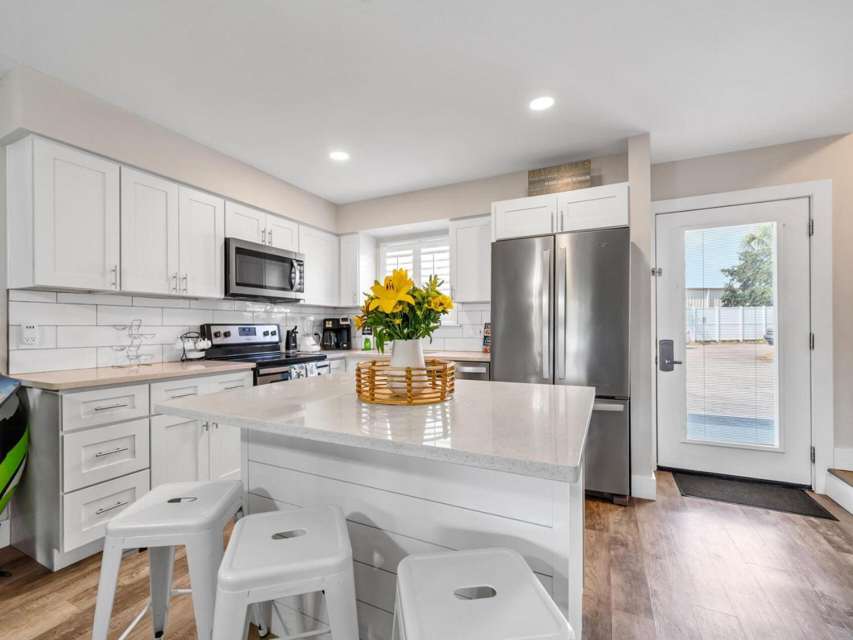 Available For Season! Pinkie Preferred - Spf 98 At Miramar Apartment Destin