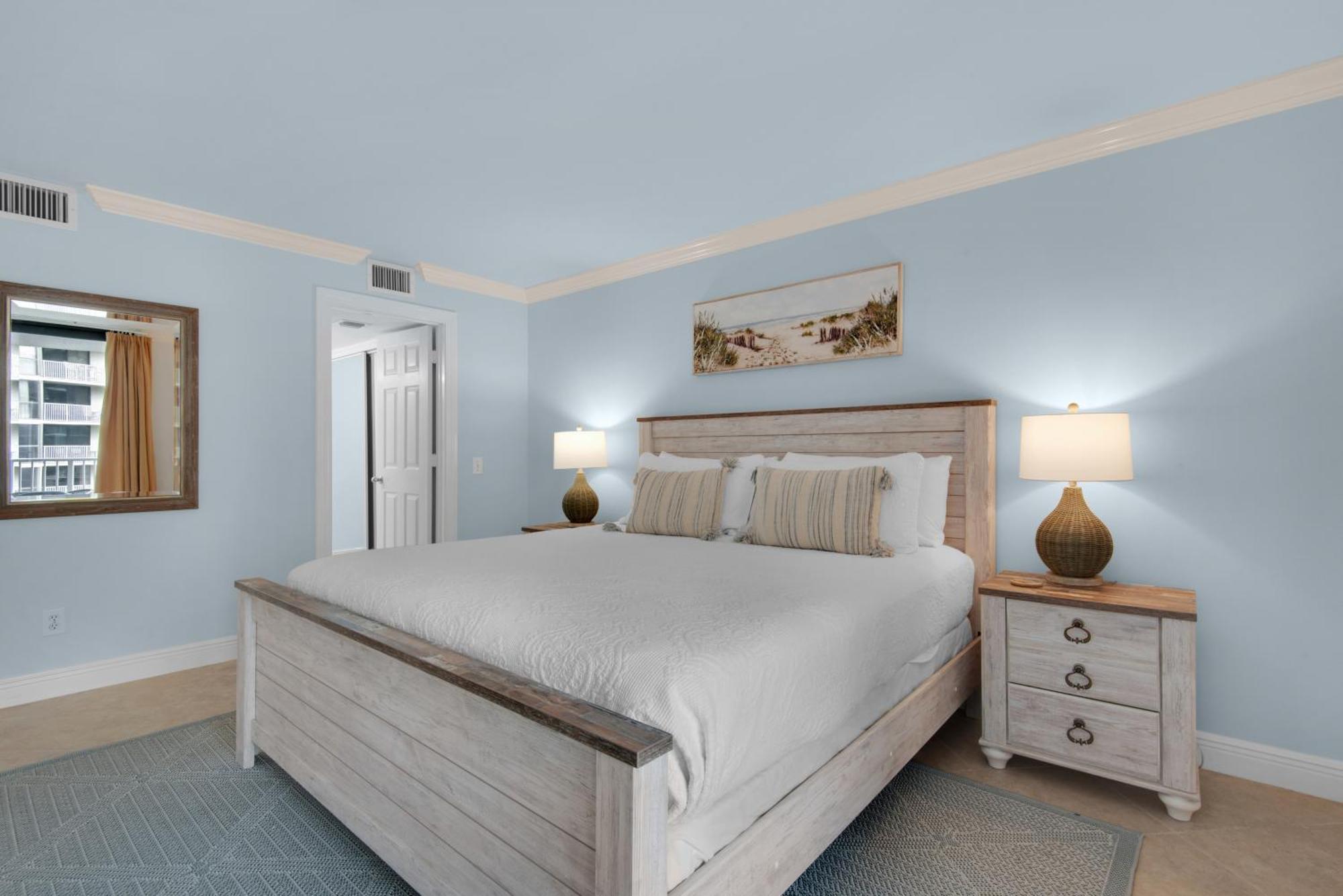 Perch At Mainsail - Gorgeous Beachfront Apartment Destin