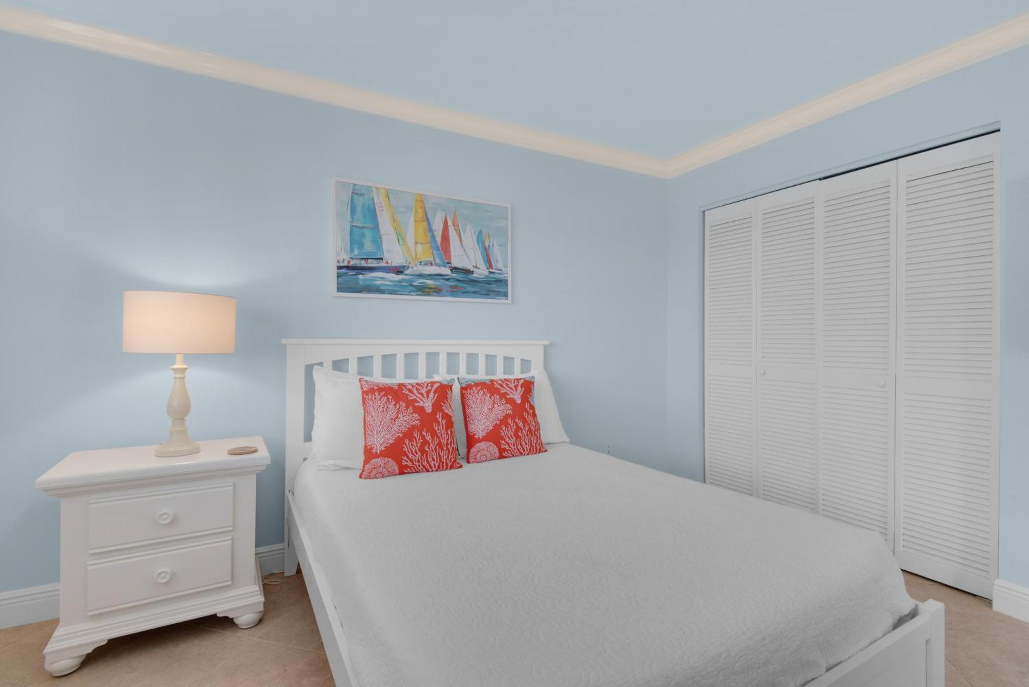 Perch At Mainsail - Gorgeous Beachfront Apartment Destin