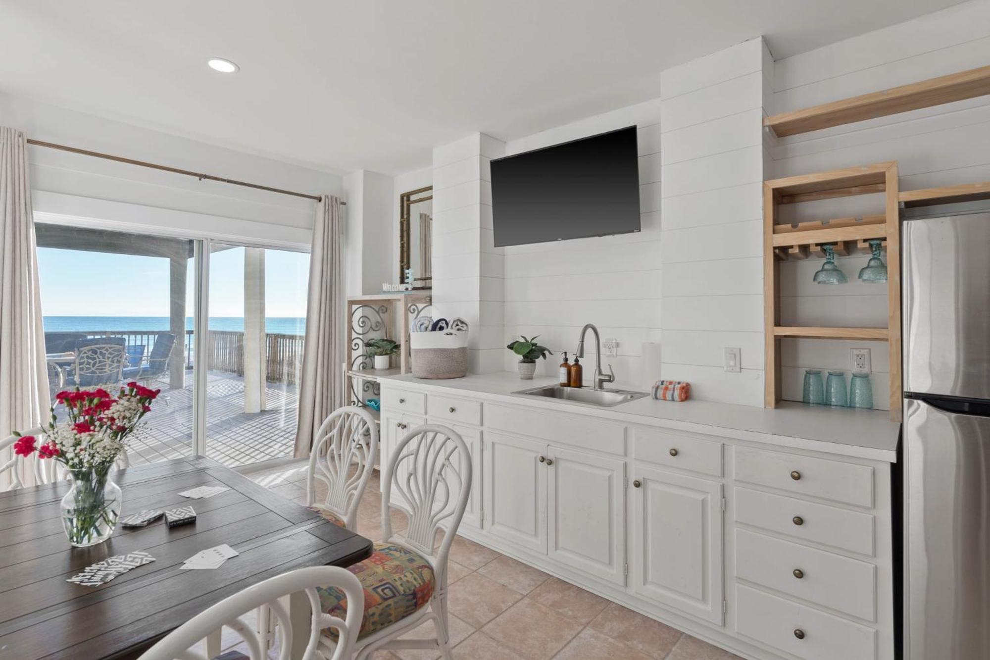 Destiny On The By Avantstay Direct Access Bbq On Large Ocean Facing Patio * Destin