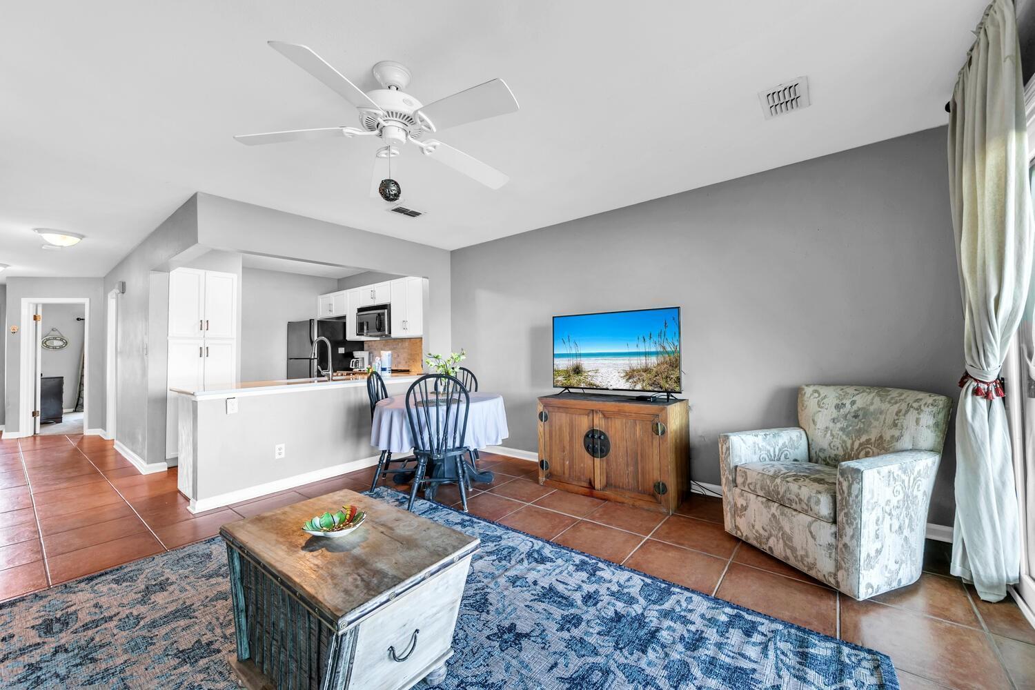 Lakefront 117 Holiday home *