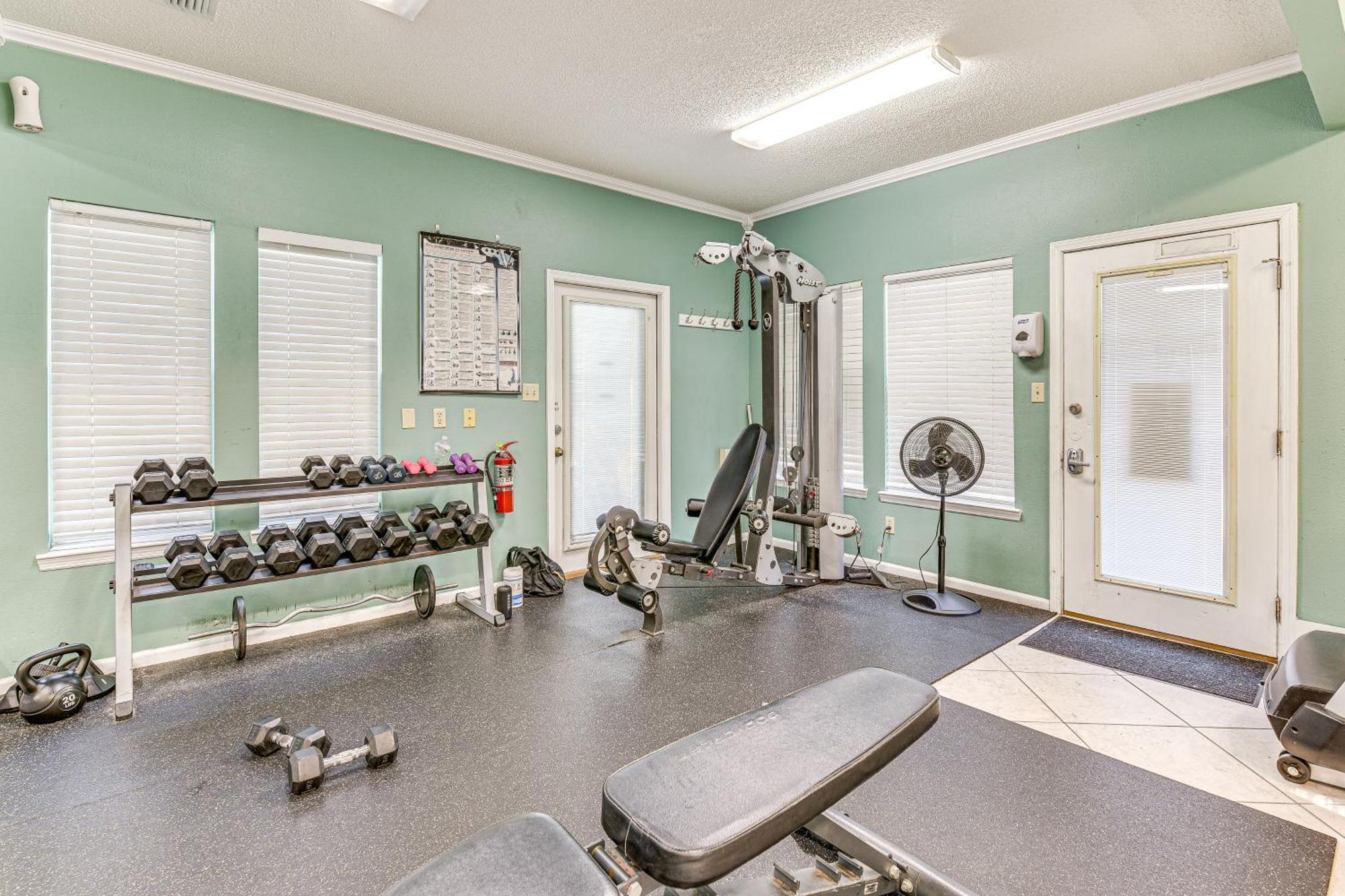 Community Outdoor Pool Miramar Condo! * Destin