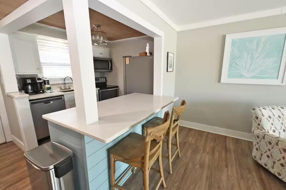 Barefoot Sands Beachfront 2 Bedroom At Sandpiper Cove In Fl Unit 1147 Pet Friendly