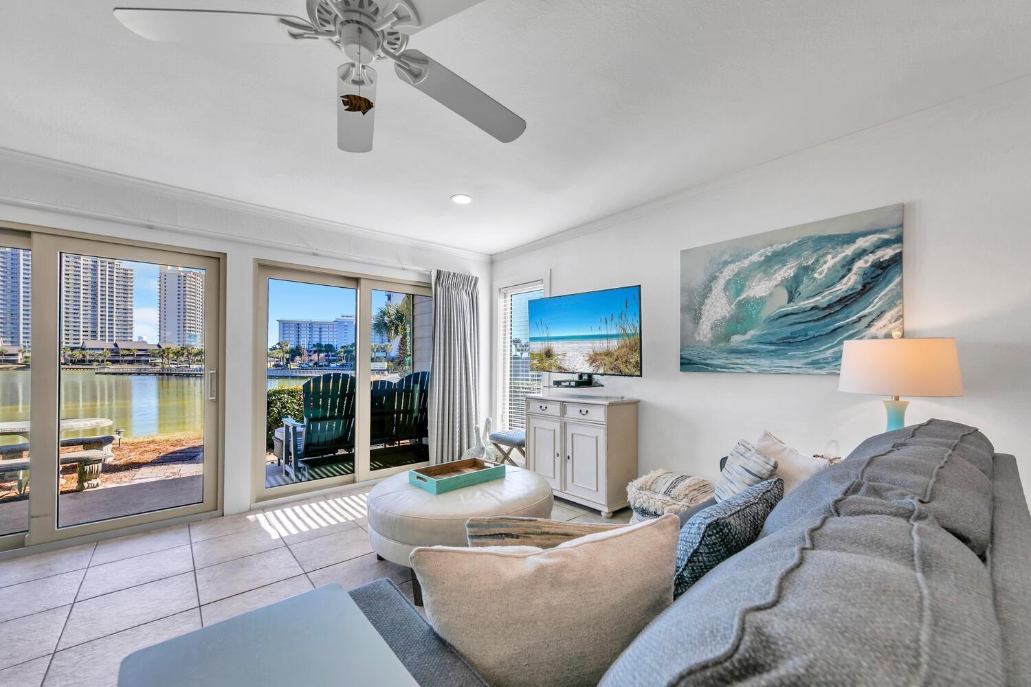 Holiday home Lakefront 101
