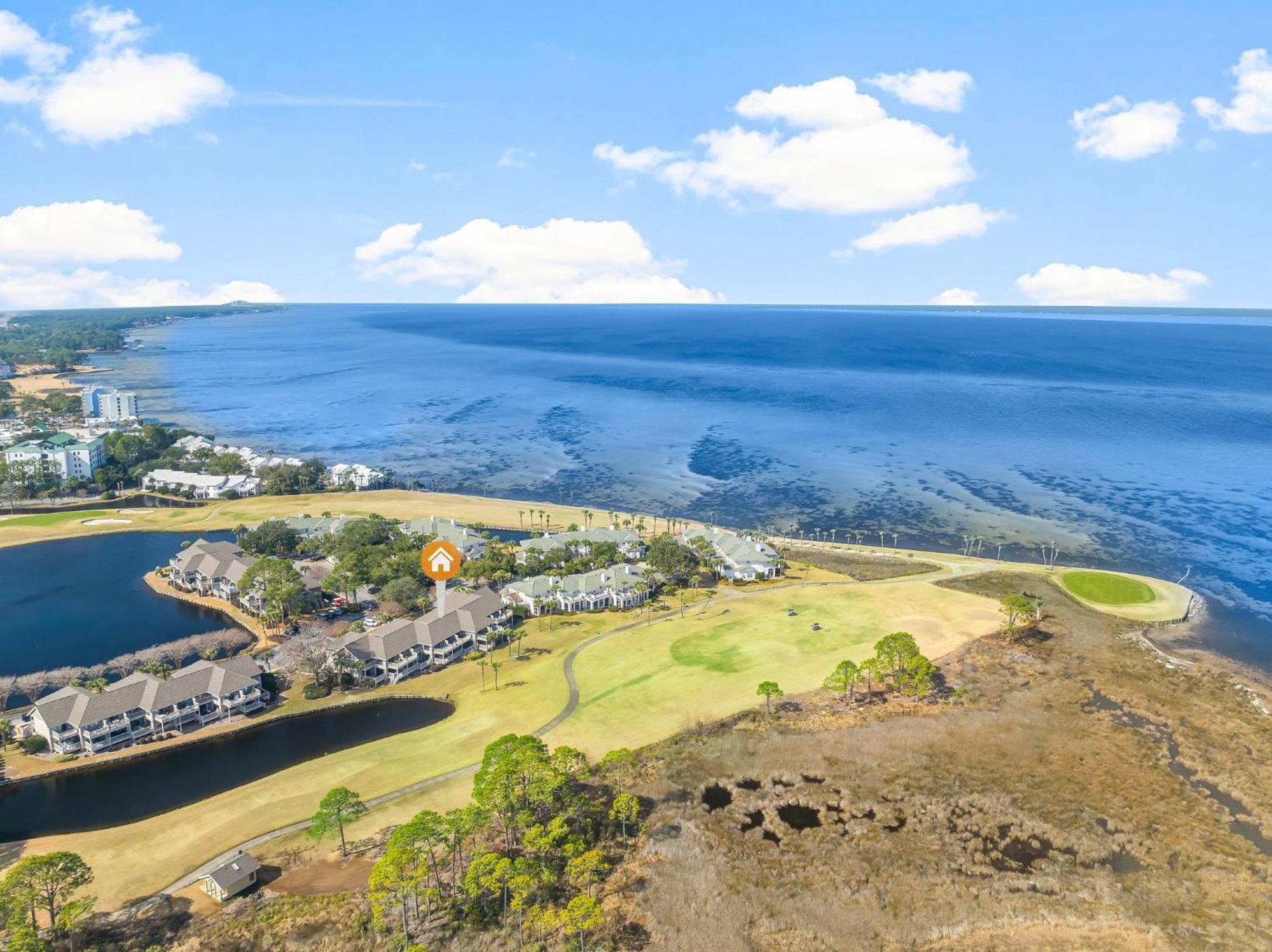 Holiday home 823 Harbour Point Destin