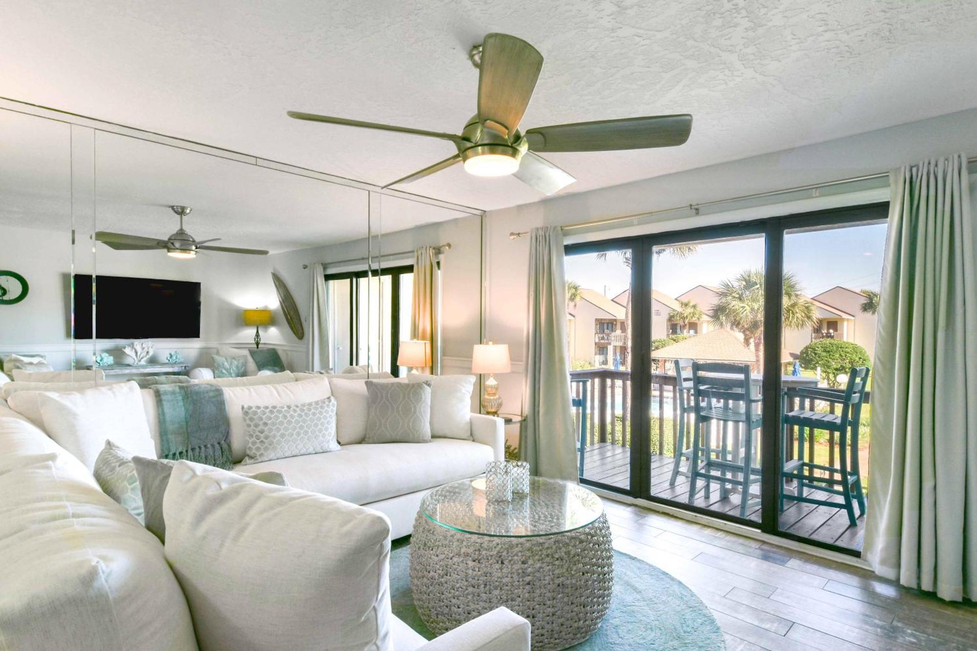 Blue Surf 21 Apartment