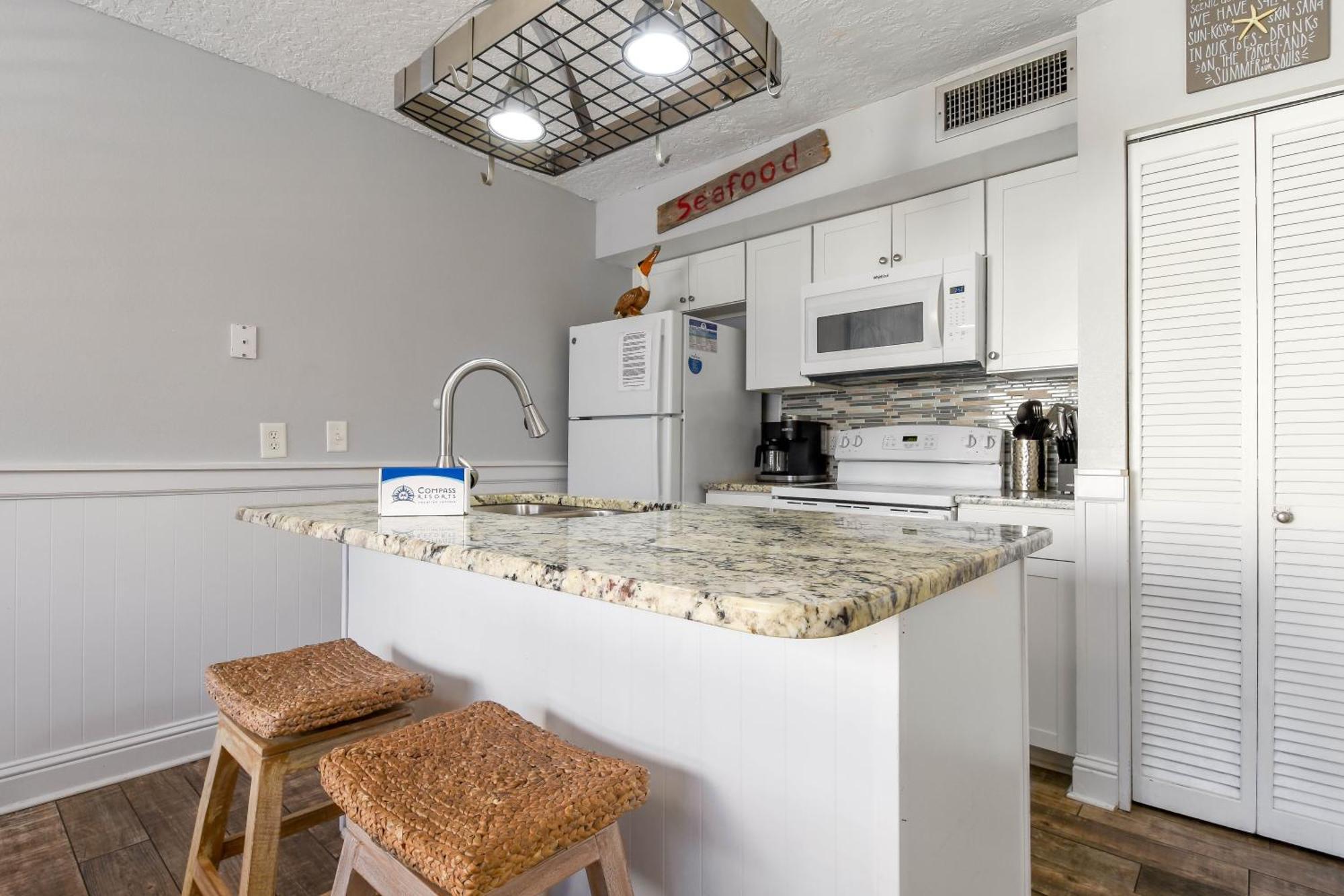 Blue Surf 21 Apartment
