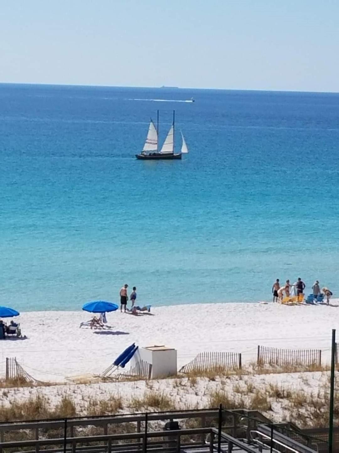 Surf And Racquet Unit 516 * Destin