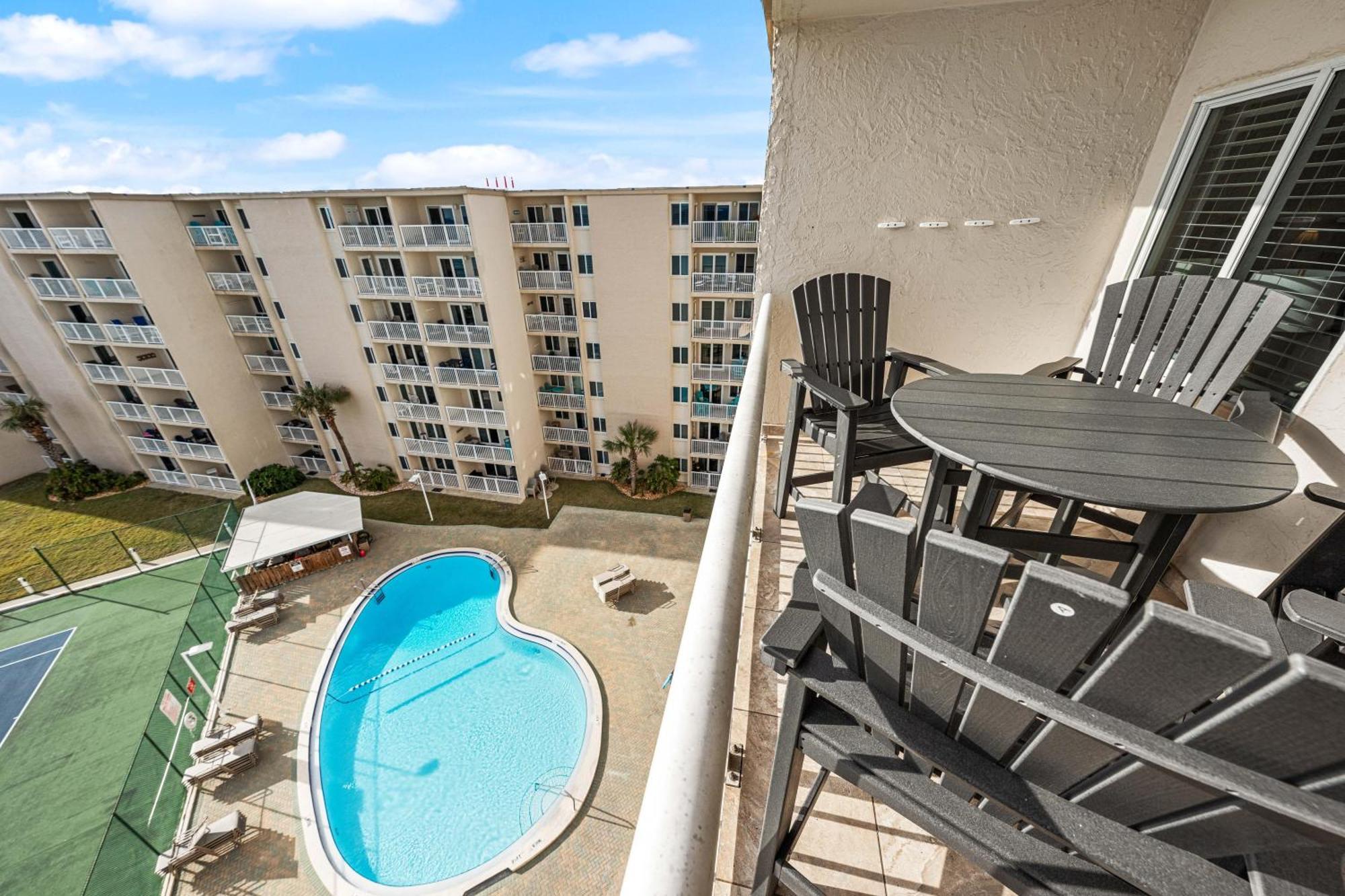 Holiday home Surf And Racquet Unit 717 Destin