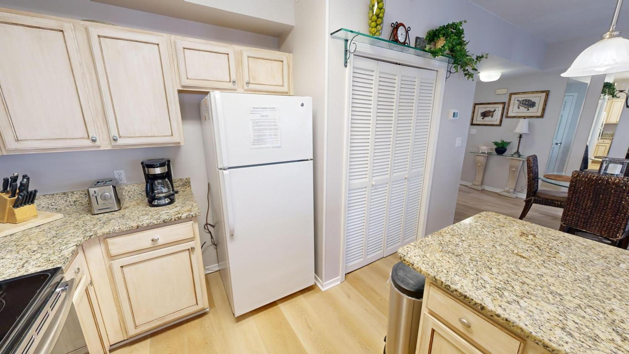 Sandpiper Cove 9136- By Isle Apartment *