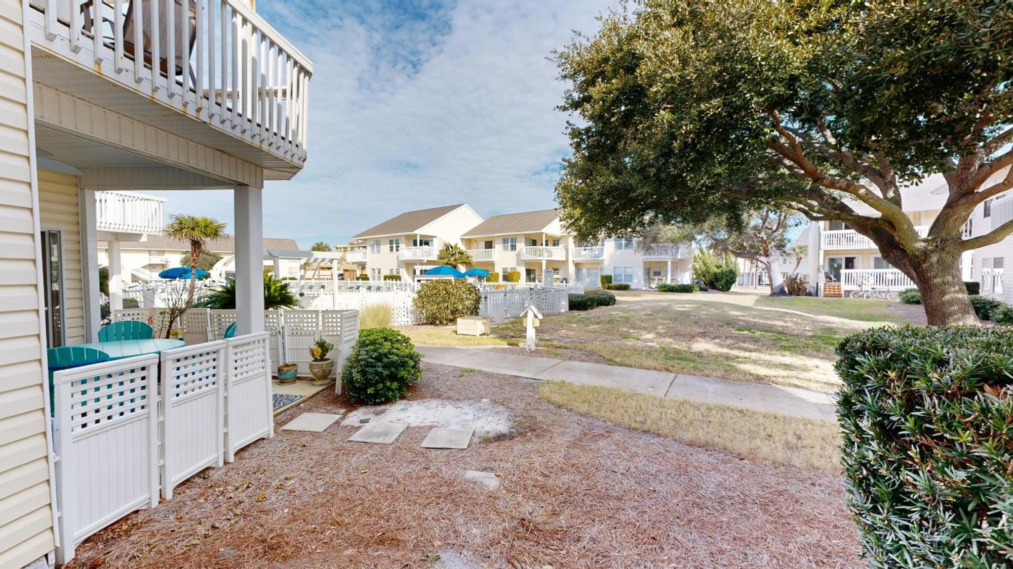 Sandpiper Cove 9136- By Isle Apartment