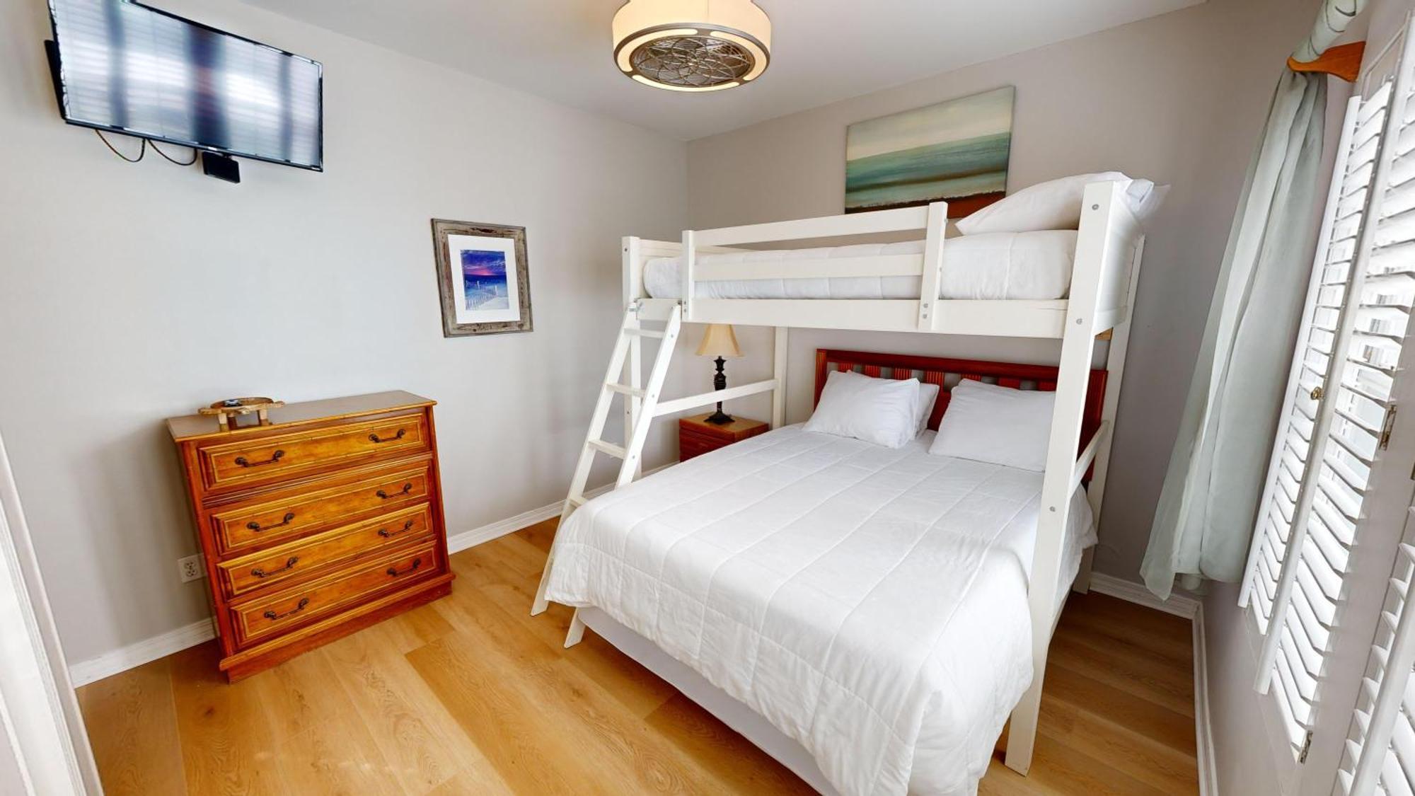 Apartment Sandpiper Cove 9136- By Isle