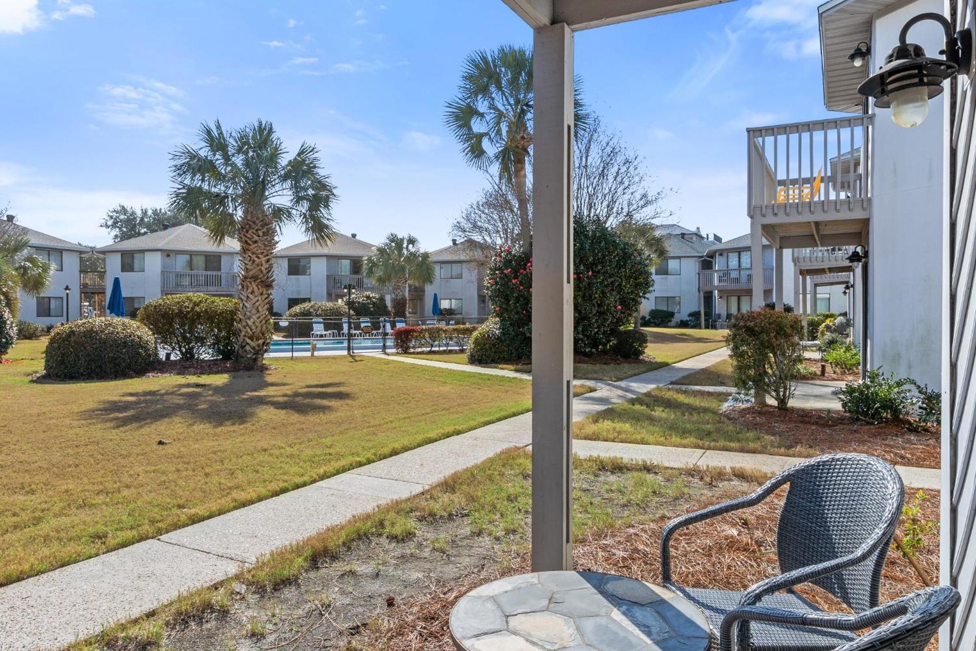 Apartment Crystal Village 06a By Newman-dailey Destin