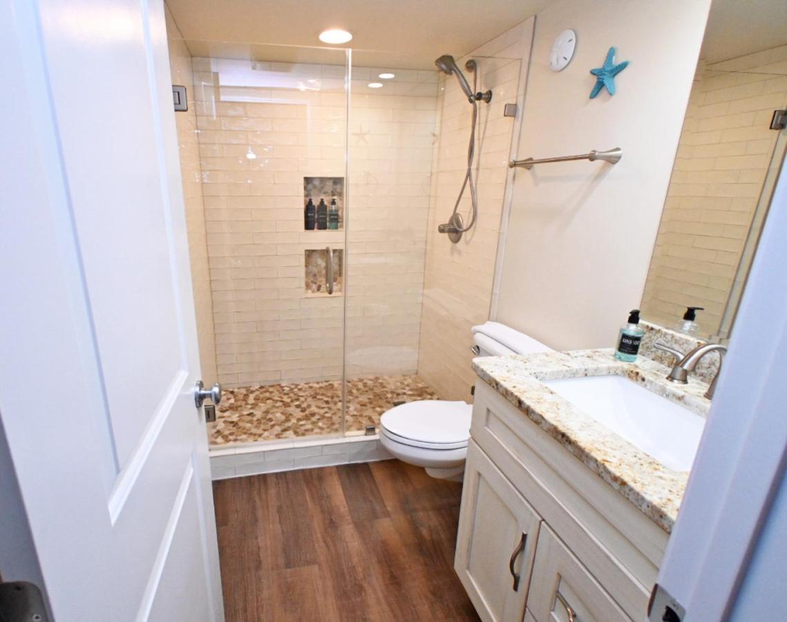 Sandpiper Cove 1 Bedroom Overlooking Canal 5 Minute Walk To The Fl Holiday home