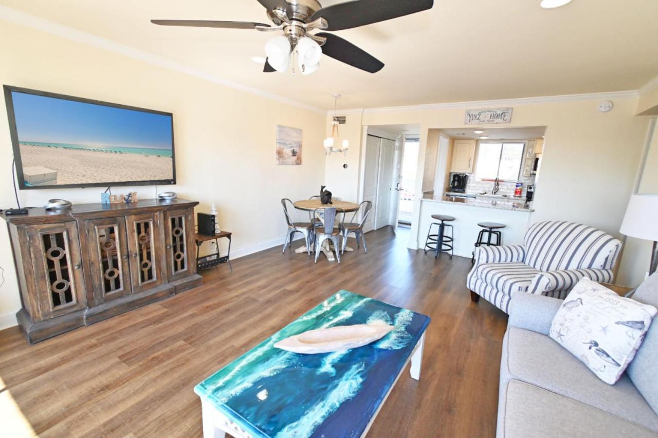 Holiday home Sandpiper Cove 1 Bedroom Overlooking Canal 5 Minute Walk To The Fl Destin