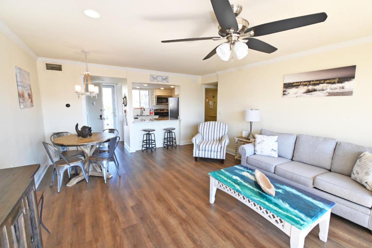 Sandpiper Cove 1 Bedroom Overlooking Canal 5 Minute Walk To The Fl Holiday home *