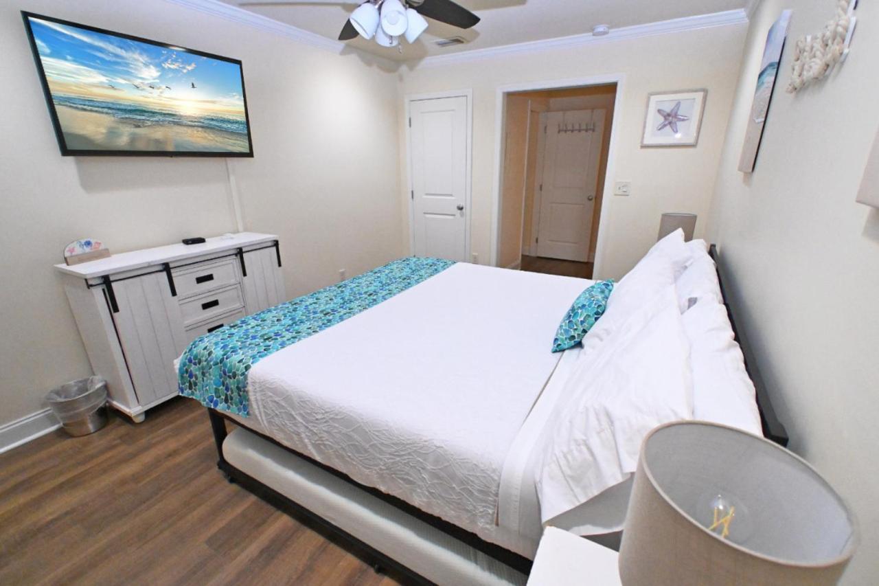 Holiday home Sandpiper Cove 1 Bedroom Overlooking Canal 5 Minute Walk To The Fl *