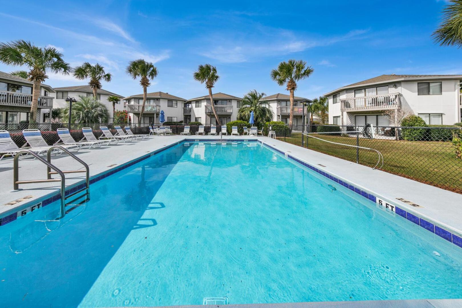 Crystal Village 01a By Newman-dailey * Destin