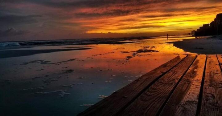Nobles Nest In Destin