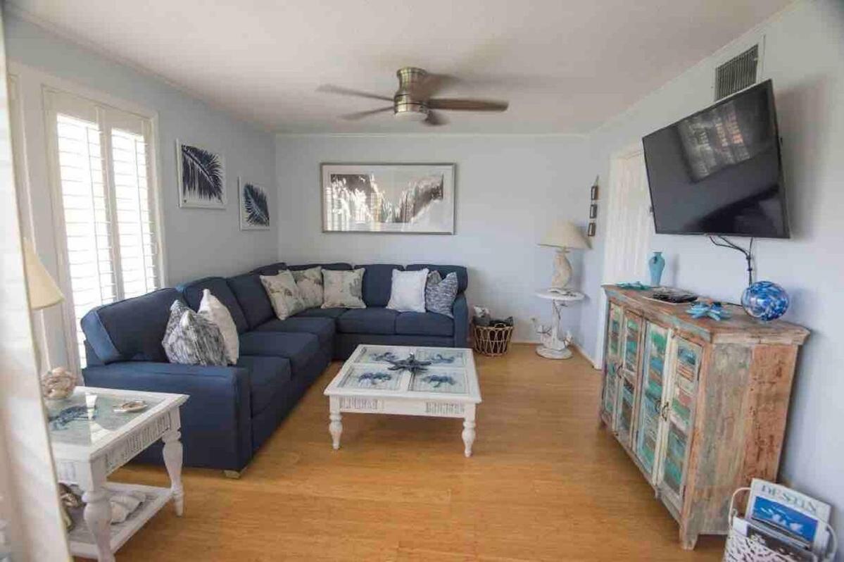 Apartment Nobles Nest In *