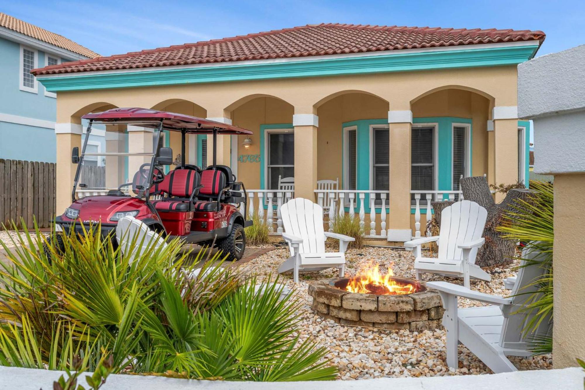 Serenity Now-free Golf Cart-hot Tub-comm Pool Holiday home *