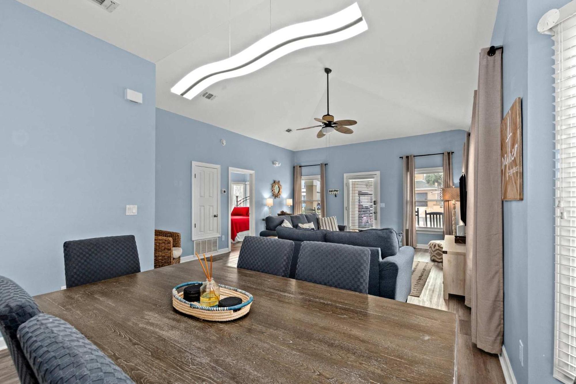 Holiday home Serenity Now-free Golf Cart-hot Tub-comm Pool Destin