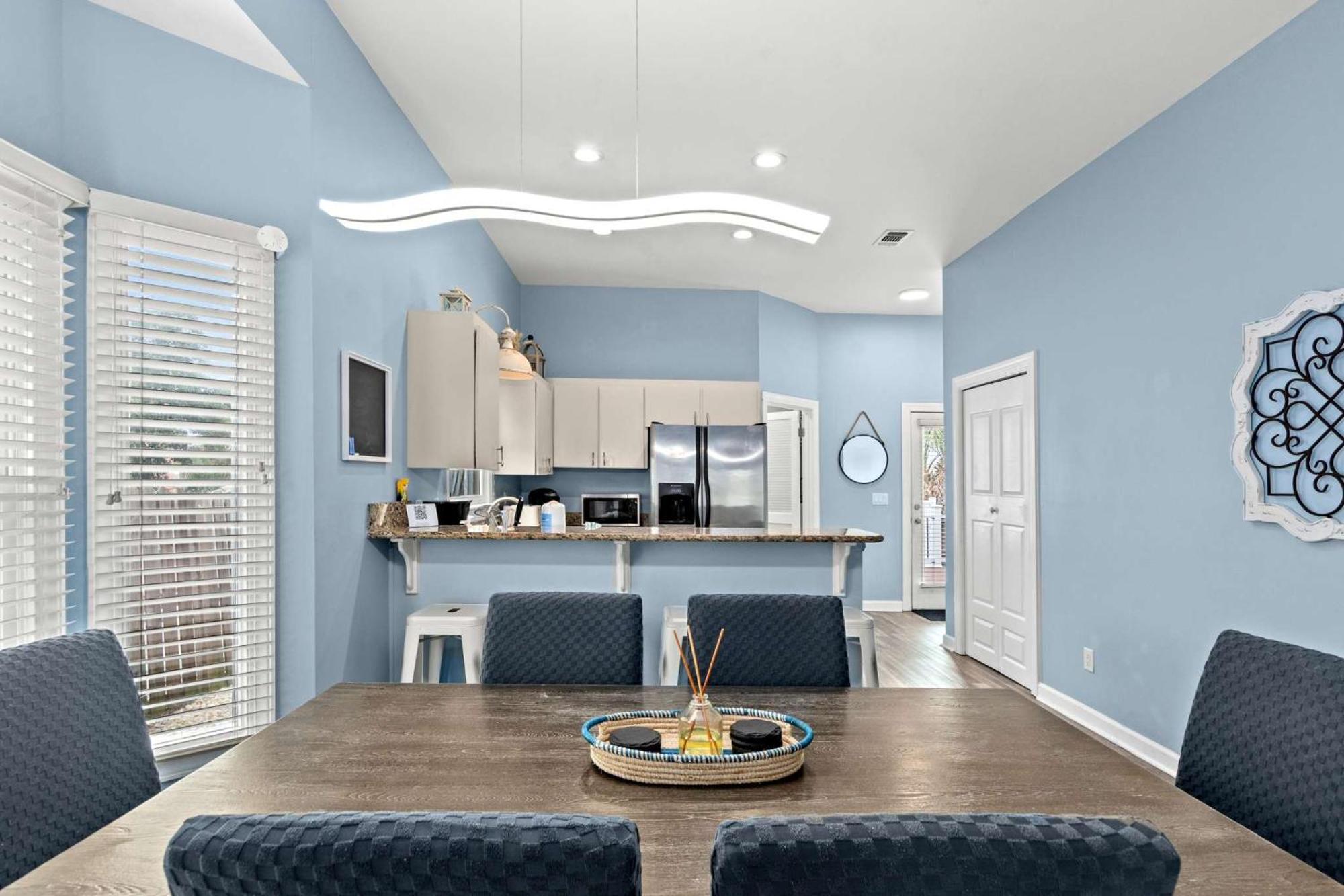 Serenity Now-free Golf Cart-hot Tub-comm Pool Holiday home Destin