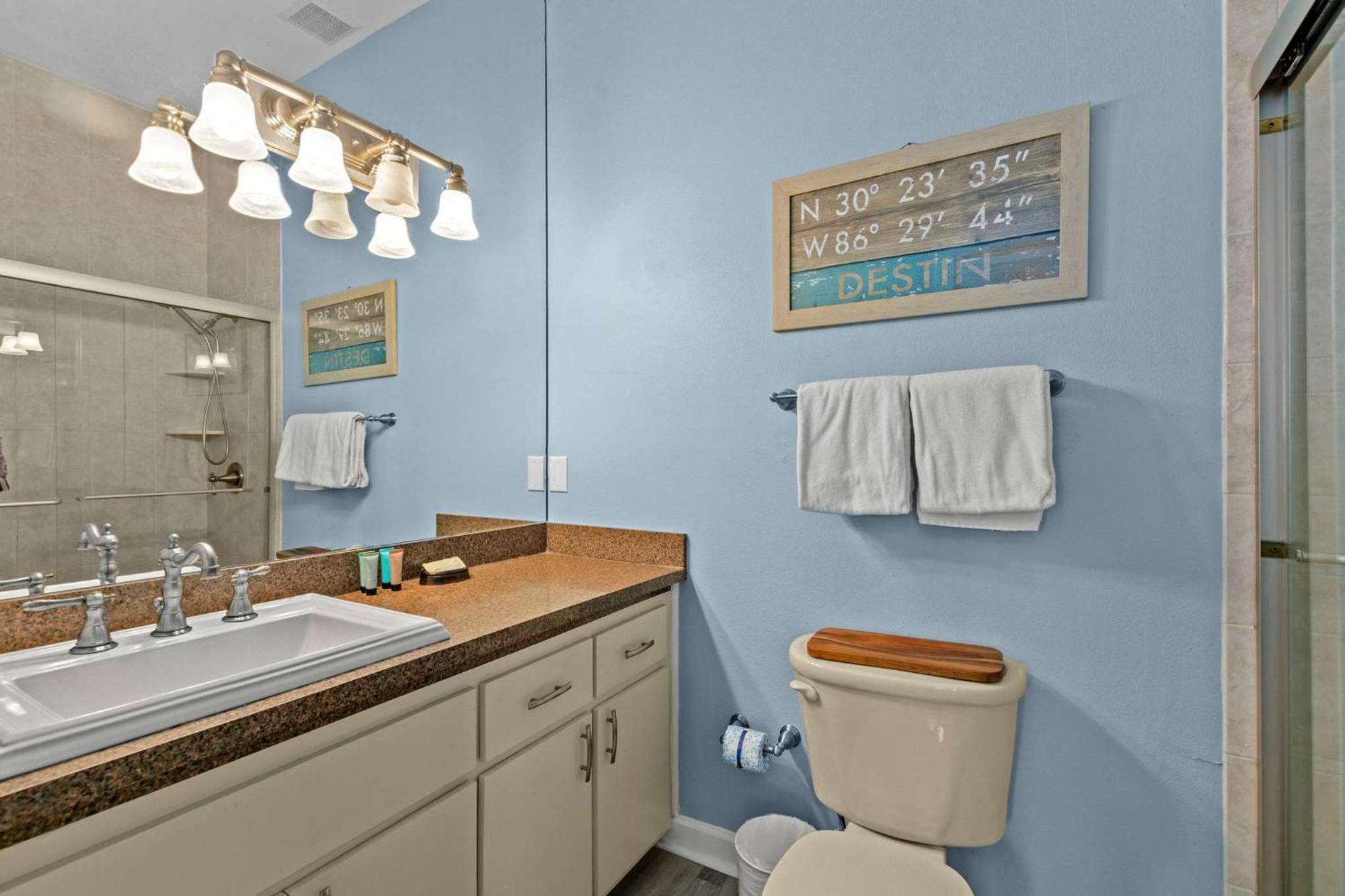 Holiday home Serenity Now-free Golf Cart-hot Tub-comm Pool Destin