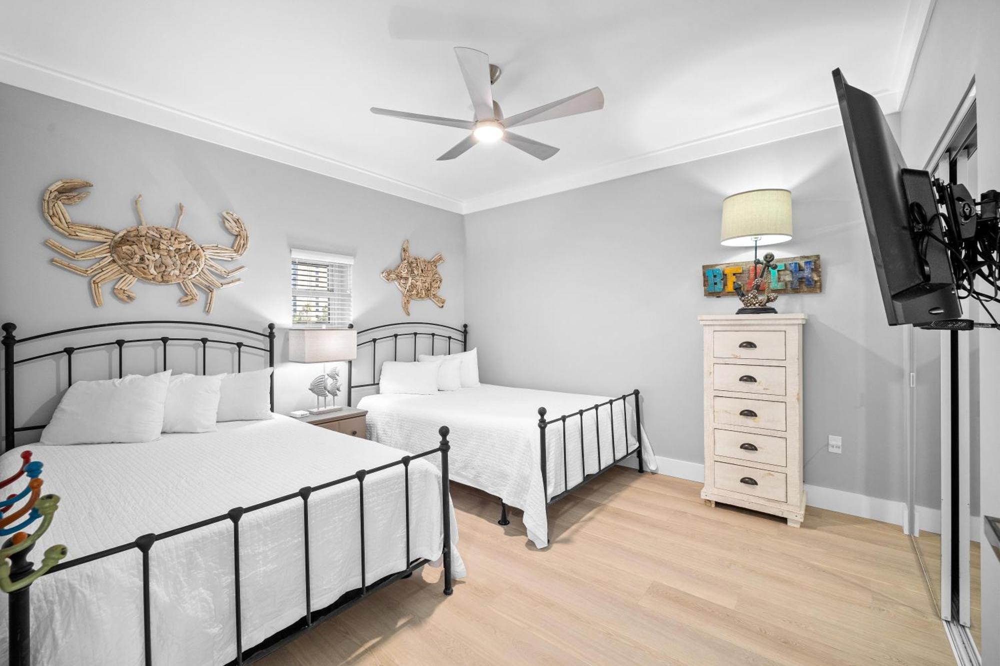 Holiday home Tides 0204