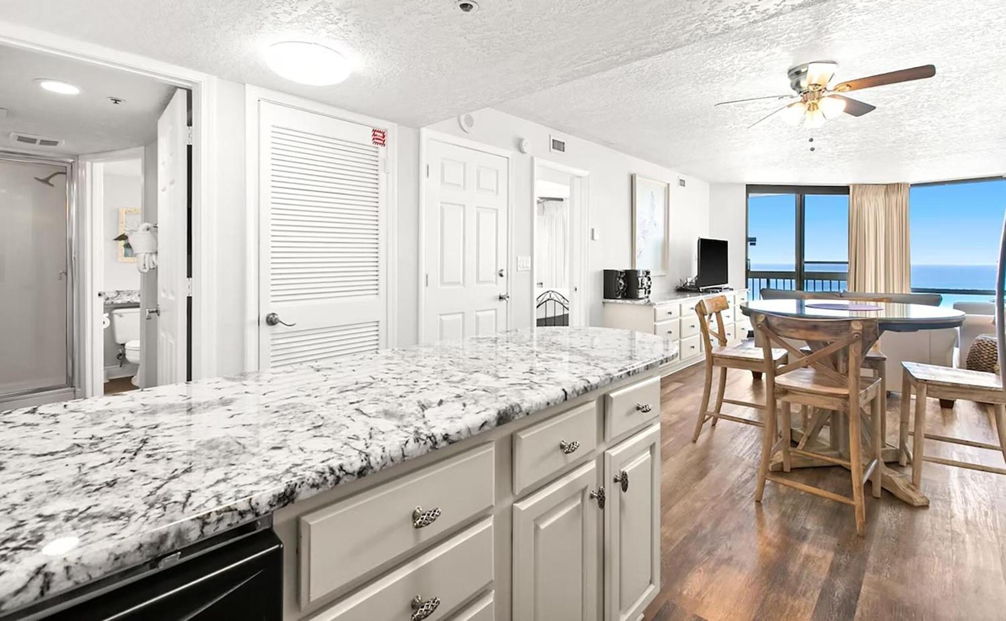 Holiday home Sundestin 1715 Destin