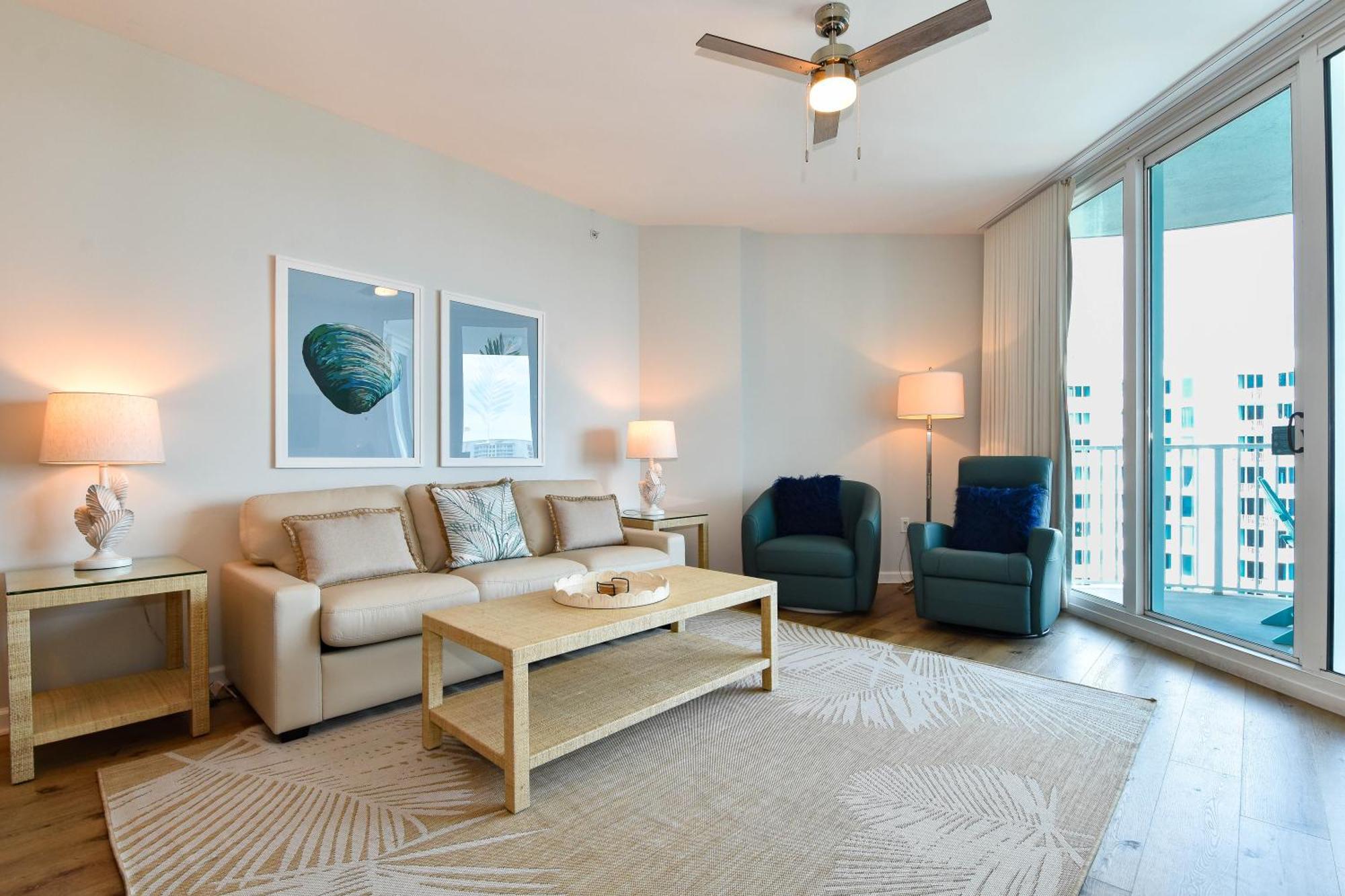 The Palms Of 21005 Junior Apartment